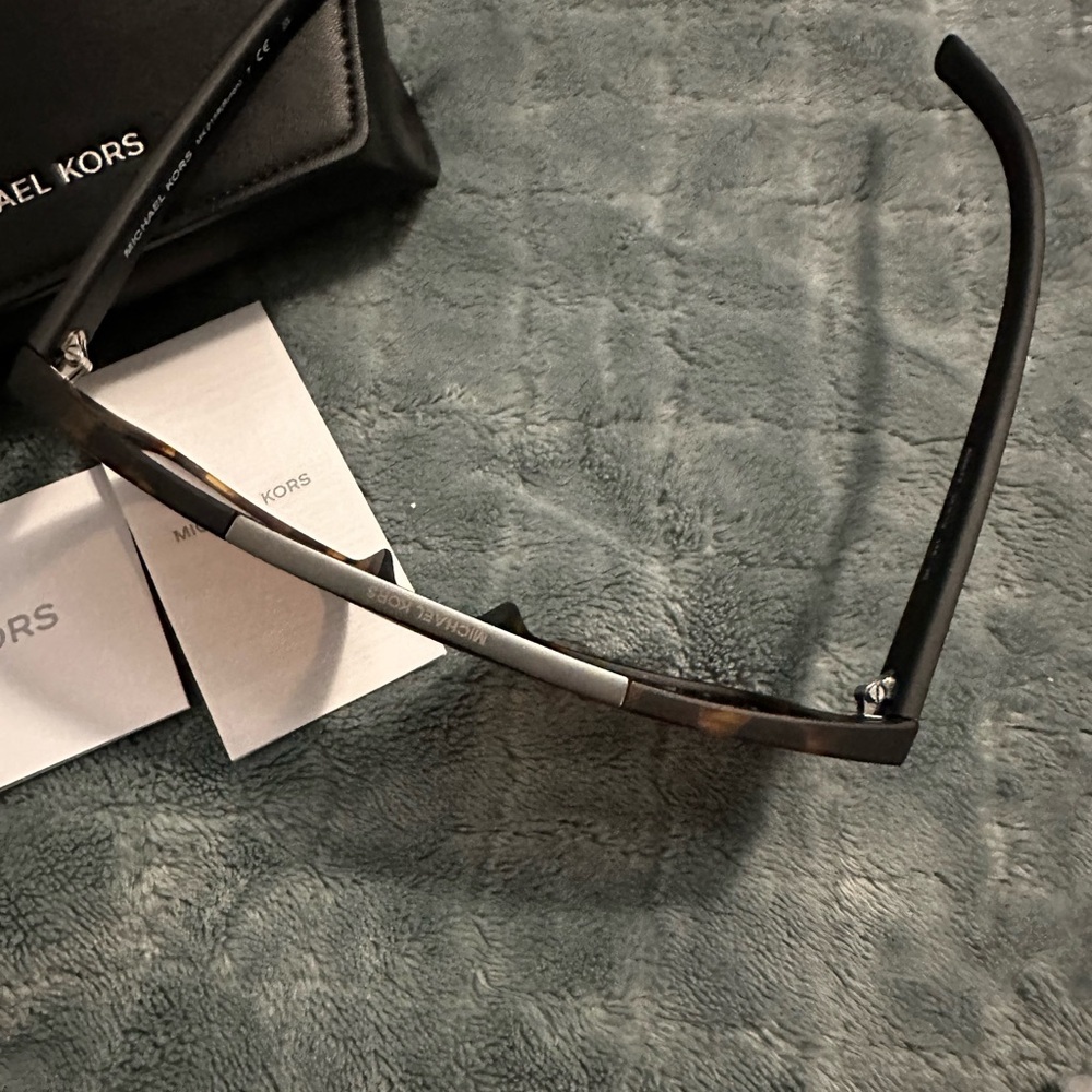 Michael Kors Byron Sunglasses NEW!  Tortoise MK-2159 - Picture 4 of 10
